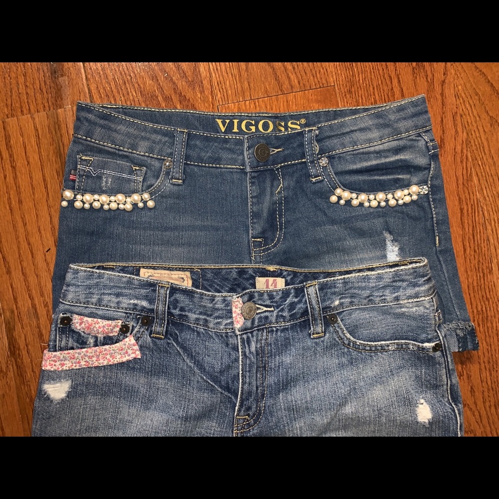 Pocket Embellished Girls Denim Shorts
